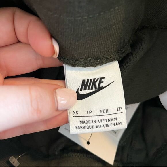 Nike Women's Sportswear Everyday Modern High Rise Joggers - Picture 12 of 15